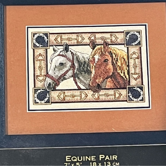 NWT Dimensions The Gold Collection Petites Equine Pair Counted Cross Stitch Kit - Picture 5 of 11